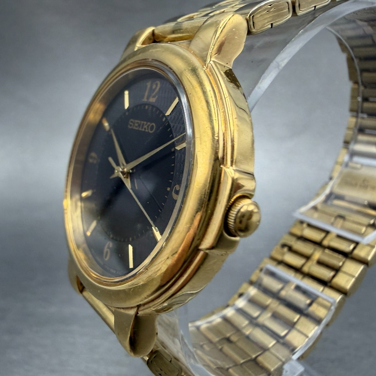 Seiko Watch Men 34mm Black Dial Gold Tone Round V701-2F30 New 