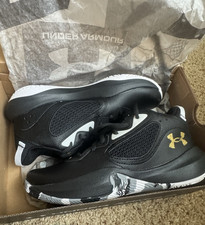 Under Armour UA GS Lockdown 6 Kids Low Top Basketball Sneakers Black/Gold 5Y