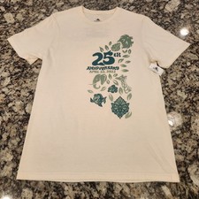 Disney Animal Kingdom 25th Anniversary /Earth Day Exclusive T-Shirt S NWT 