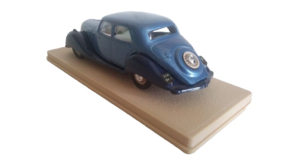 PANHARD DYNAMIC BERLINE 1937 ELIGOR SCALA 1/43 - Immagine 3 di 3
