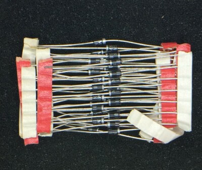 1N5818 MICROSEMI DIODE SCHOTTKY 30V 1A DO41 200 PIECES