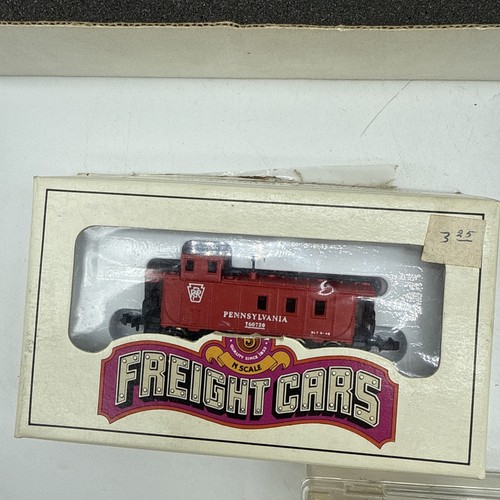Lot 11 N Scale ATSF 3283 Tender Engine New York Central J3a 4-6-4 Hudson Trains - Picture 5 of 15