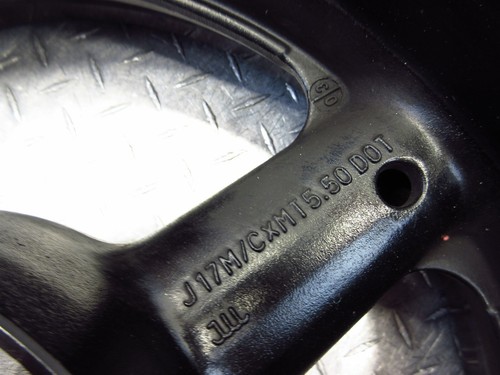 2004 01-05 Suzuki Bandit 1200 GSF1200S Rear Wheel Rim Straight 17x5.50 - Picture 3 of 12