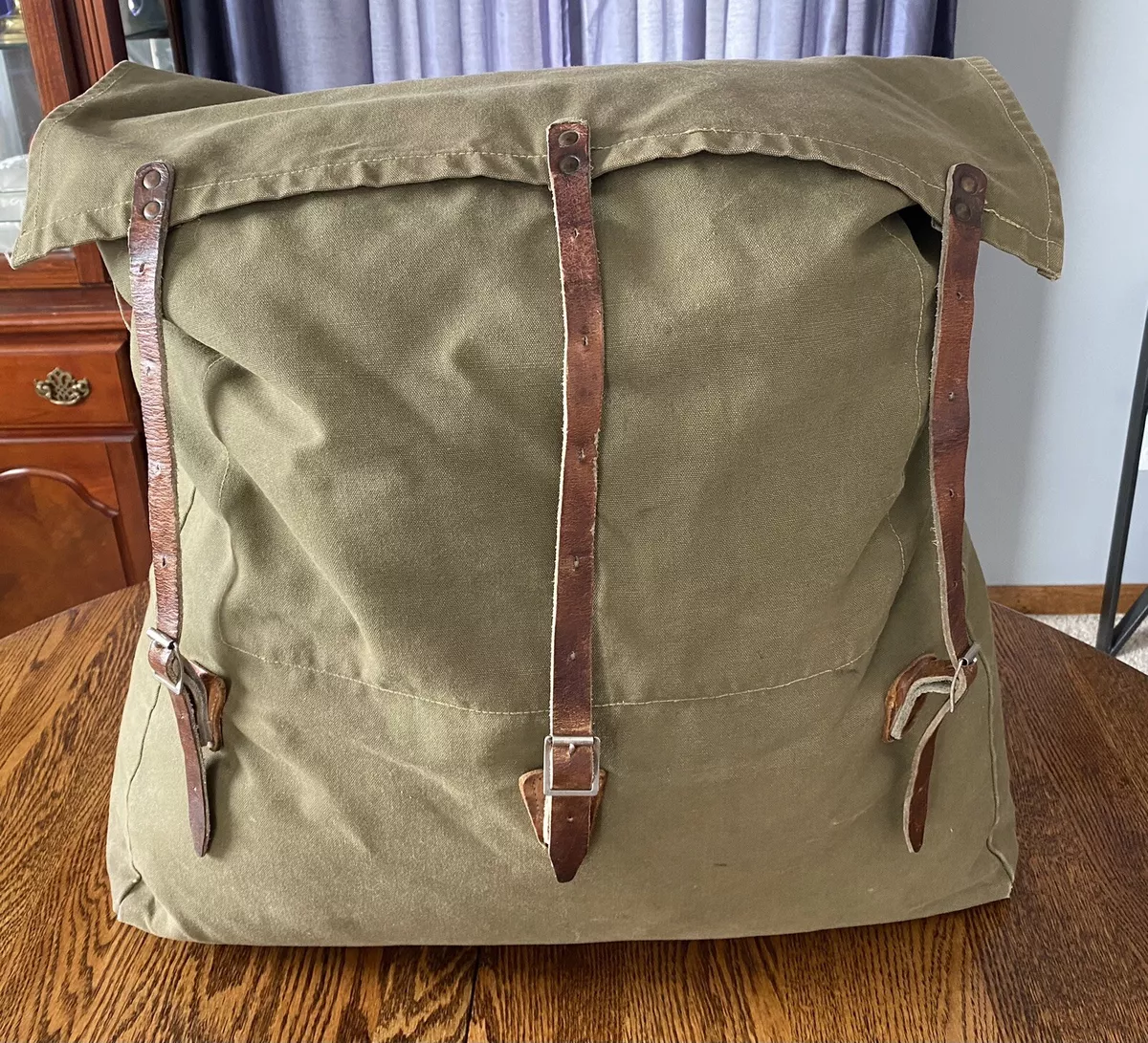 Huge Vintage Green Canvas Pack Duluth?, Military?, Antique? Canoe Pack  Hunting