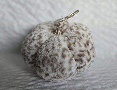  RACHEL ZOE LEOPARD ANIMAL PRINT PLUSH PUMPKIN WITH GLITTER STEM 