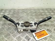Commodo Lexus IS