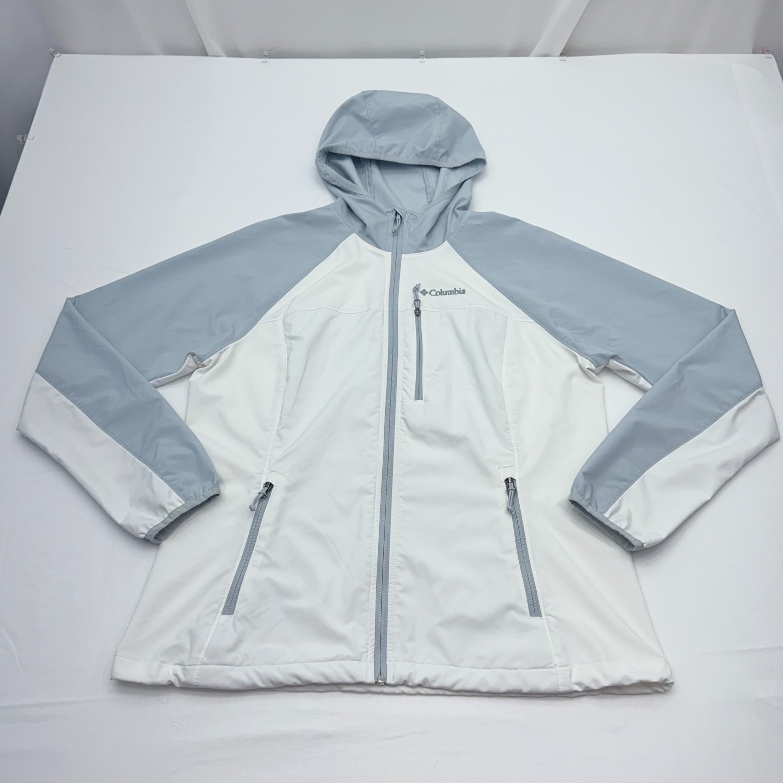 Columbia Softshell Windbreaker Jacket Womens Medi… - image 1