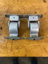 VAUXHALL VIVARO TRAFIC 2014-18 O/S R/H DRIVERS BACK REAR DOOR RIGHT SIDE HINGES