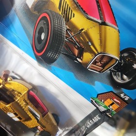 2 hot wheels treasure hunt Lot
