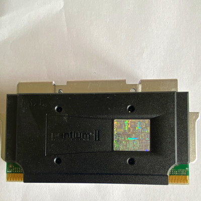 Intel Pentium II 400 MHz Slot 1 SL357, 512 KB L2, 100 MHz FSB, SECC