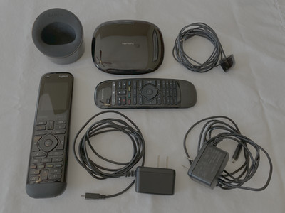 Logitech Harmony - Hub and IR extender + Companion Remote + 950 Universal Remote