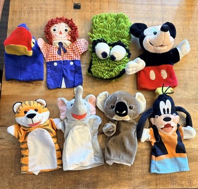 Bundle 8 Puppets Vintage/Newer Mickey Goofy Melissa And Doug Raggedy Ann Oscar