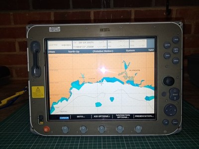 Raymarine E120 Classic MFD / Kartenplotter / Radar