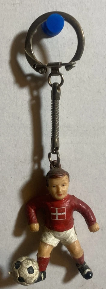"Llavero de fútbol retro de colección Noruega con llavero deportivo 2"" x 1,5""" Foto 3 de 4