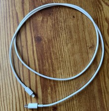 Apple USB-C To Lightning Cable (1m)