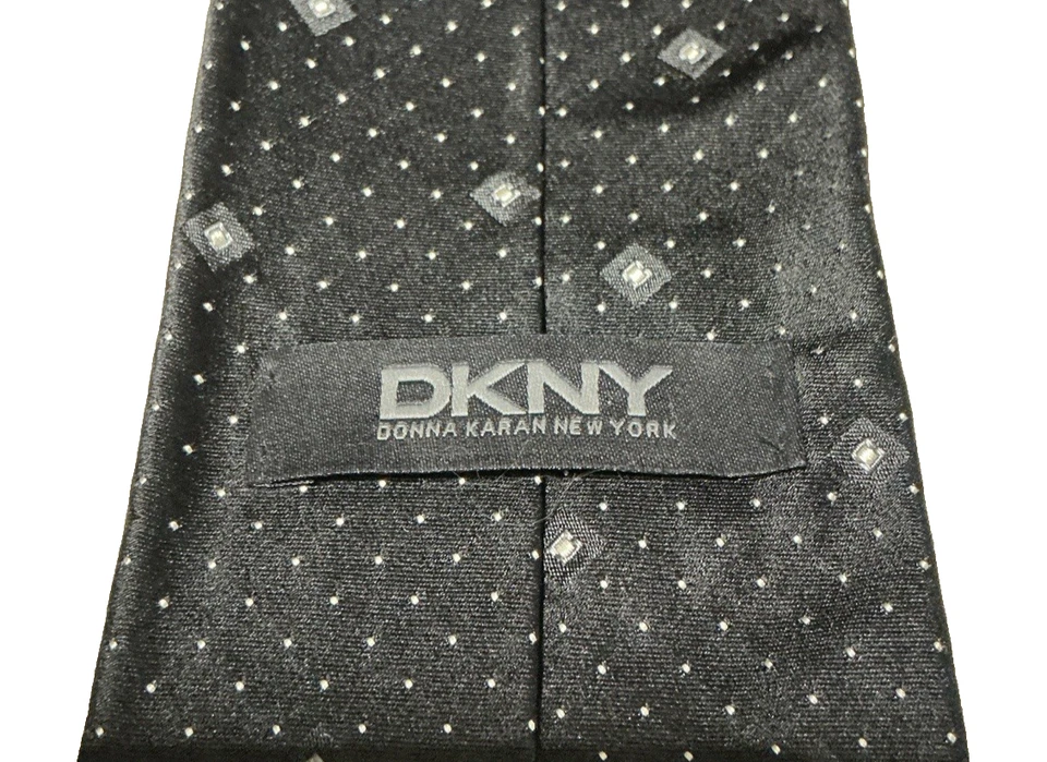 Corbata DKNY 100 % seda negra micropunto foulard 58′′ × 3,5′′ hecha en EE. UU. Foto 4 de 4