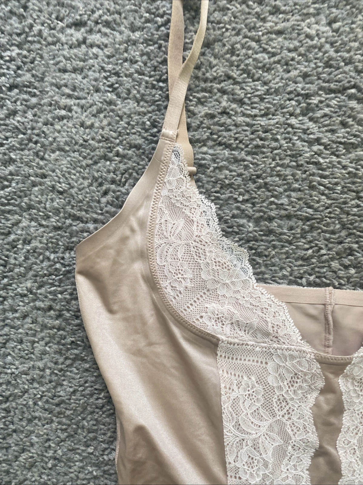 UNDERCOVER Abito donna Victoria Secret così curvo modellante slip taglia M mini pizzo romantico