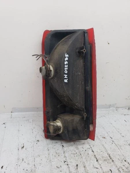 Luz trasera de pasajero de 8501 PBV para camioneta Ford F250 90-97 706686 Foto 2 de 4