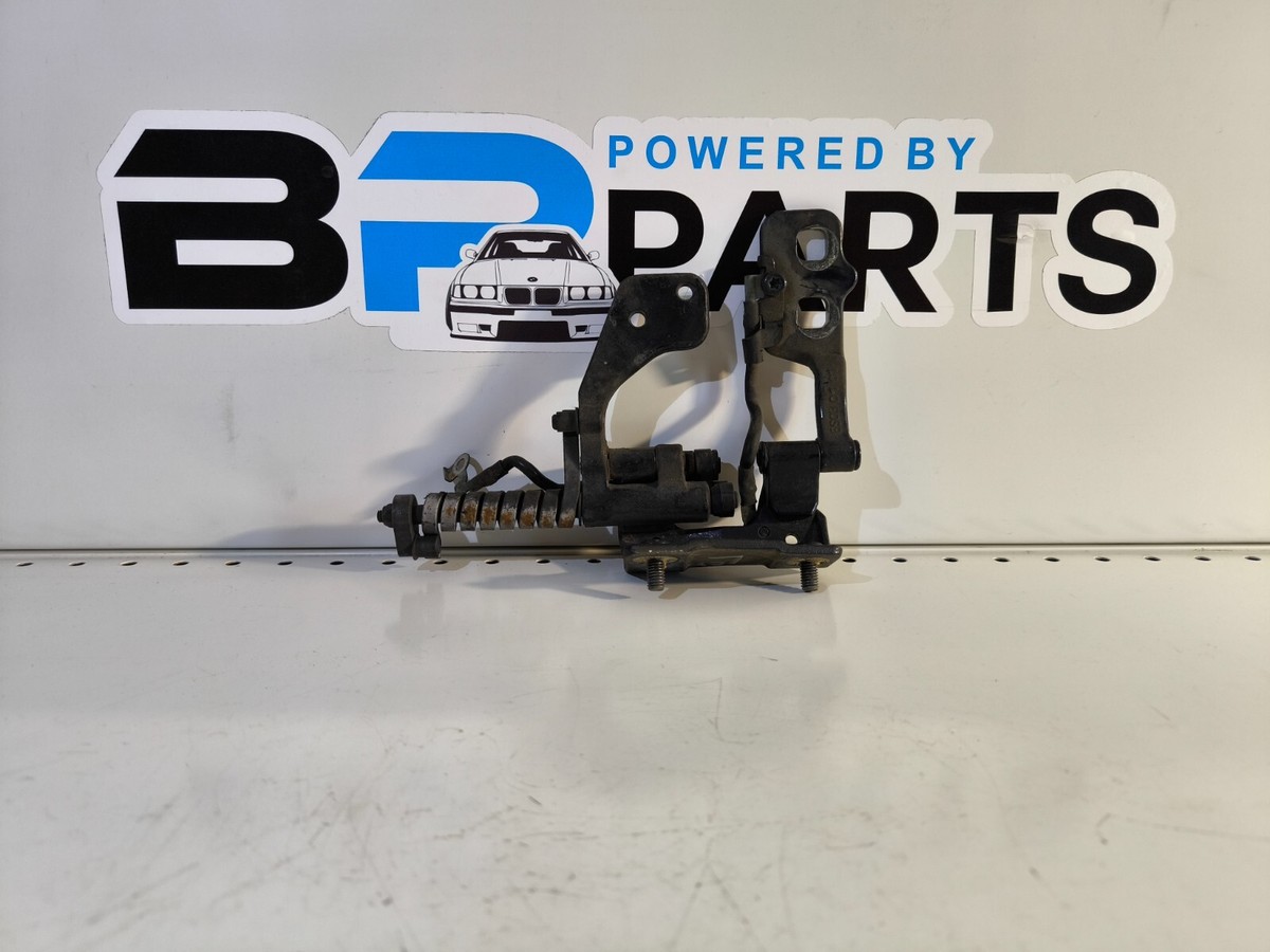 BMW E46 (Touring) Hinge, Rear Window Left + Trunk Lid Hinge