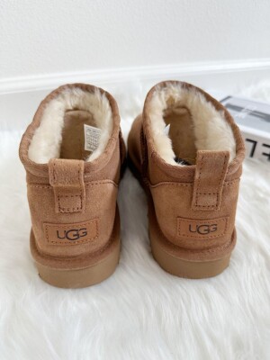 New Authentic UGG Classic Ultra Mini 1116109 Women's Fashion Boots Chestnut US 7