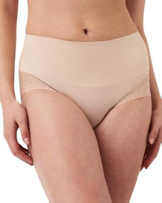 SPANX Women's Undie-Tectable Lace Hi-Hipster Panty Soft Nude