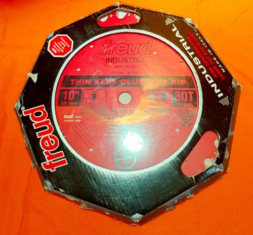 Freud LM75R010  10" 5/8" Arbor 30T Blade