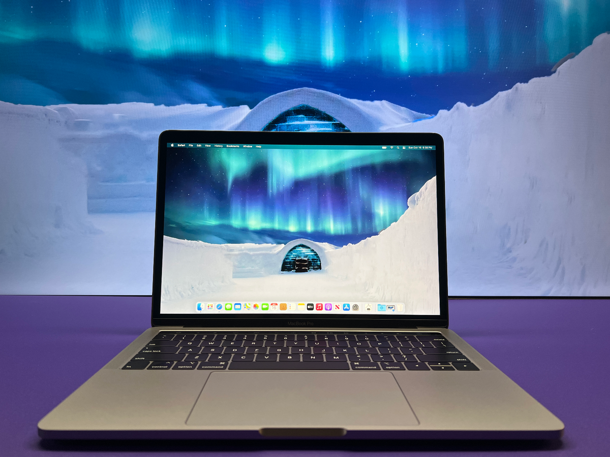 OS Ventura Apple MacBook Pro 13 Touch Quad Core 4.5GHz i7 T 16GB