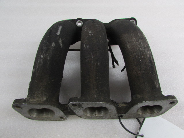 Ferrari Testarossa, Lower Intake Manifold, Used, P/N 121055