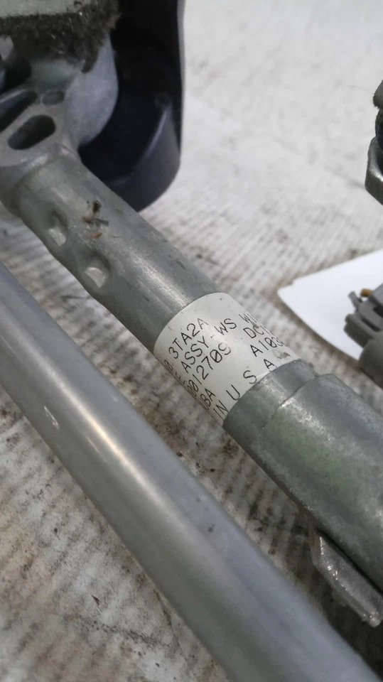 2015 Nissan Altima Wiper Motor OEM 288003TA2A 113K Miles - White - Warranty Foto 3 de 4