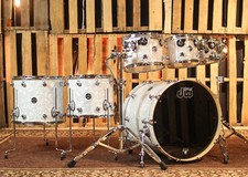 DW Performance White Marine Pearl 6pc Drum Set - 18x22,7x8,8x10,9x12,12x14,14x16