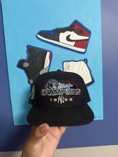 New York Yankees Navy 1998 World Series Champions Size 7 1/2 Fitted Cap USED