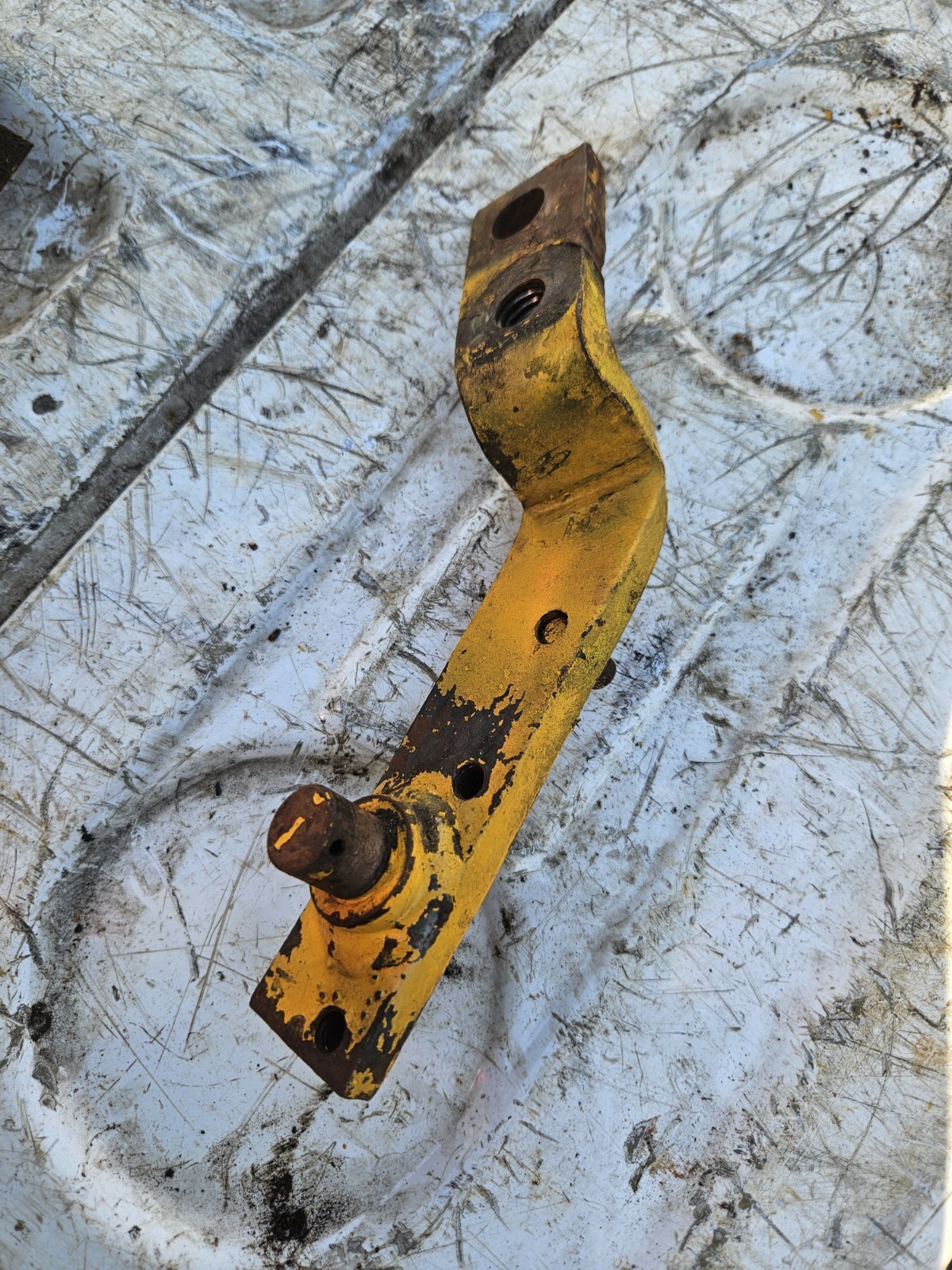 Cub Cadet Narrow Frame Hydraulic Lift Rockshaft Bracket 70 100 122 124 ...