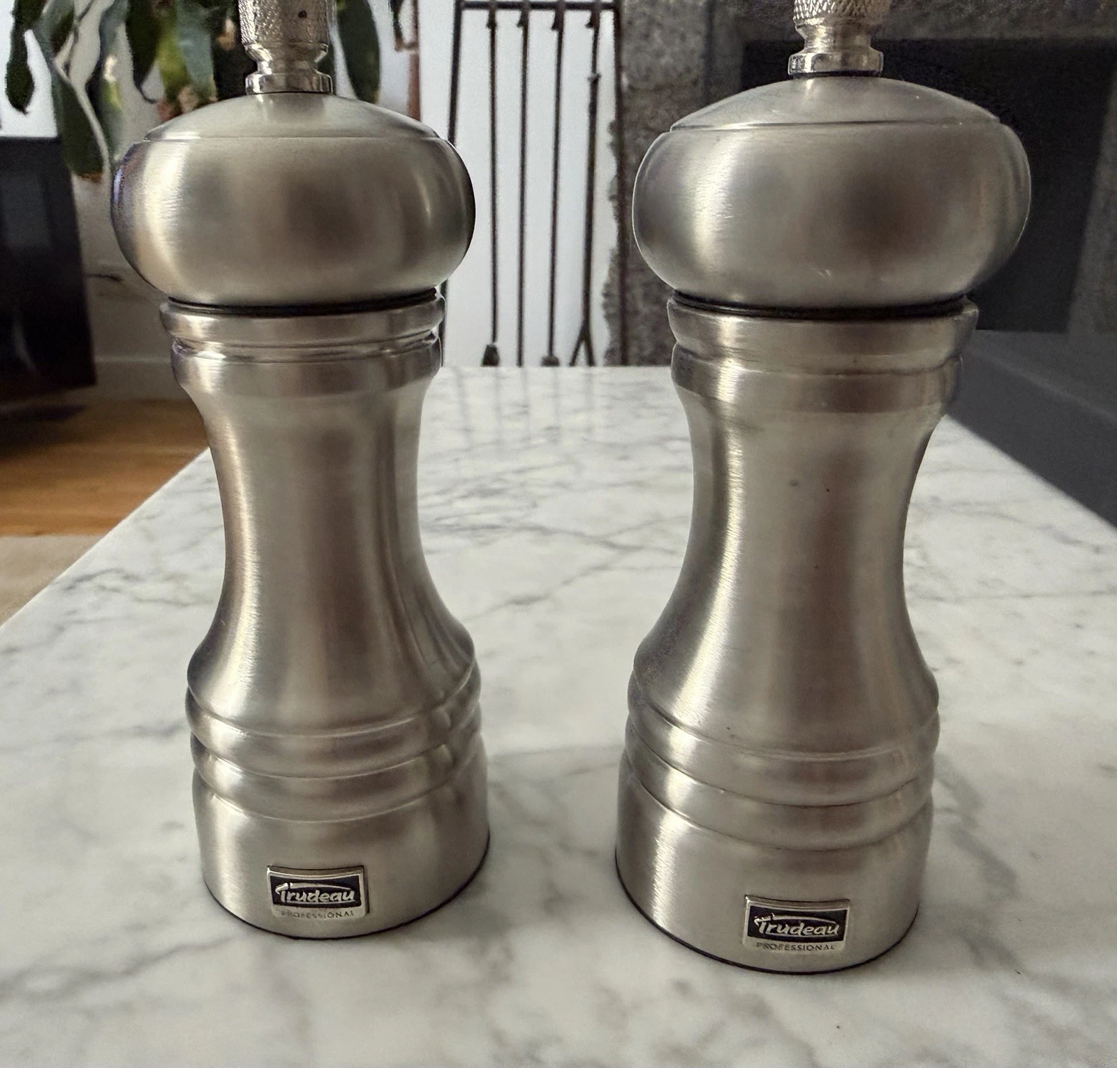 Trudeau Salt & Pepper Mills. New With Tags
Opens in a new window or tab