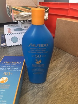 Shiseido Sunscreen Expert Sonnenschutz Gesicht & Körper Sonnenlotion LSF 50+ 300ml
