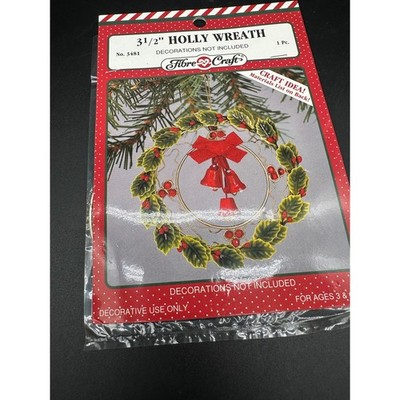 Vintage Fibre Craft 3.5'' Holly Wreath Kit No. 3481 Christmas DIY Craft Ornament
