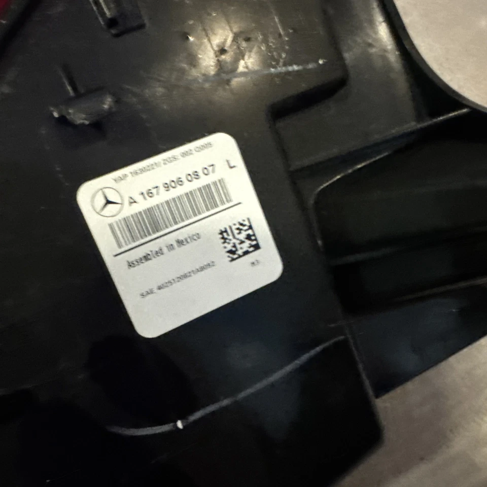 NICE! 2020-2023 MERCEDES-BENS GLA-CLASS LEFT DRIVER OEM LED OUTER TAILLIGHT - Image 3 of 4