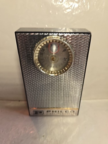 Philco Transistor Radio And Case. Parts Or Repair - Picture 2 of 11