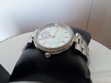 JETTE by Jette Joop Damenuhr Perlmutt Kristalle Edelstahl Armband OVP