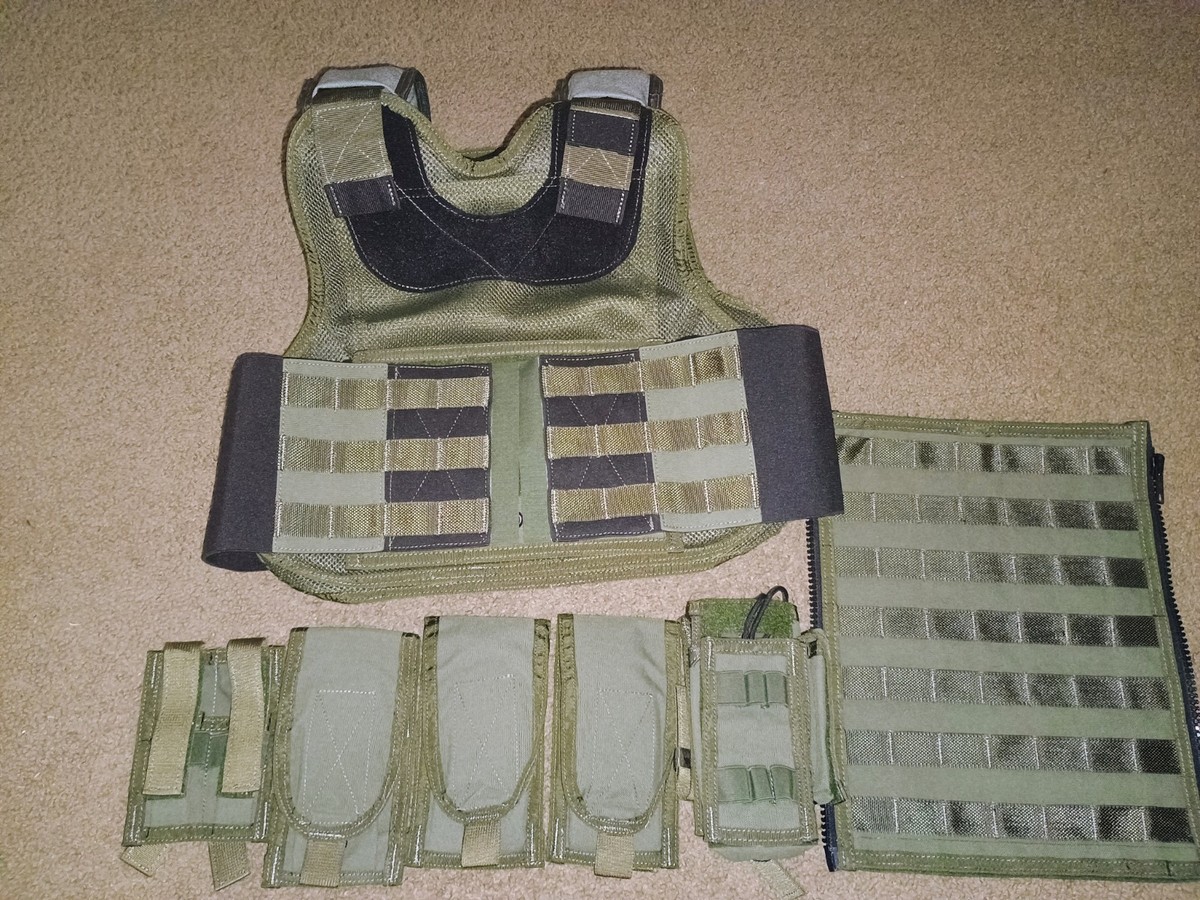 Shekkin Paraclete CVC Vest With Pouches CAG Delta SFOD MSA Armor