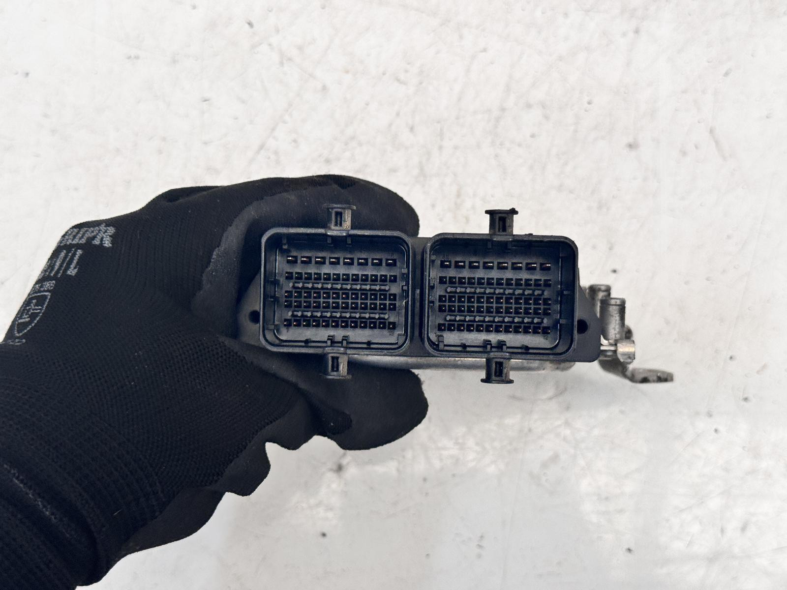 Suzuki Swift Engine ECU FZ 08/2010-03/2017 - thumbnail 2