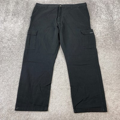 Wrangler Straight Cargo Pants Men's Size 40/30 Black Multi-Pocket Flat Front