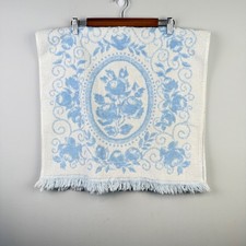 Vintage Sculpted Floral Bath Towel 20x40 Blue...