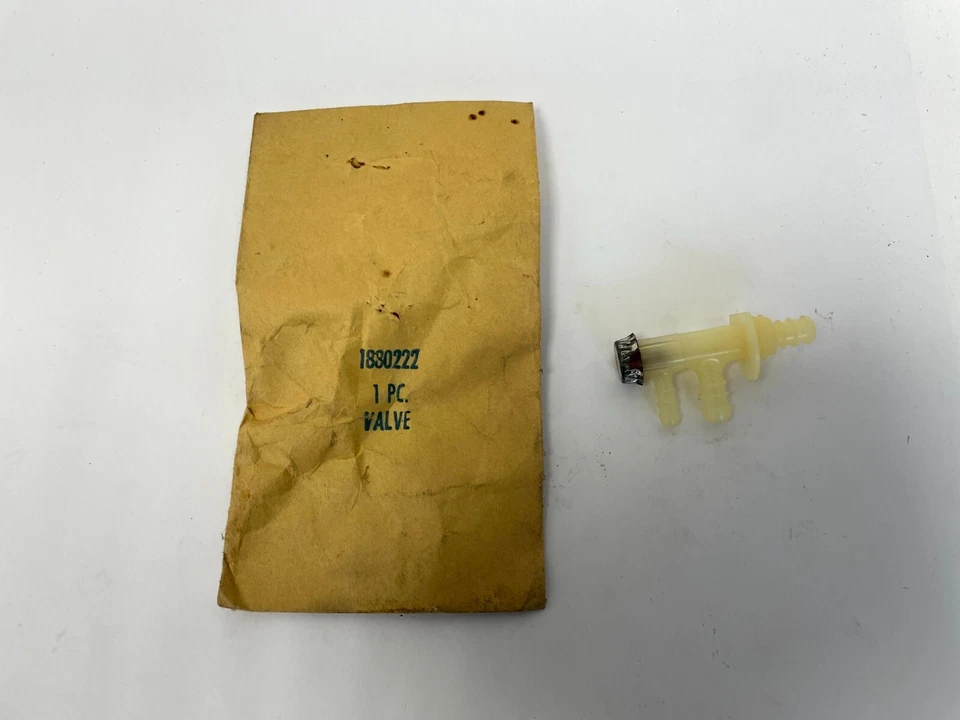 Válvula de retención de lavadora de parabrisas Plymouth Dodge Chrysler 1959-1963 1880222 nuevo en stock Foto 3 de 4