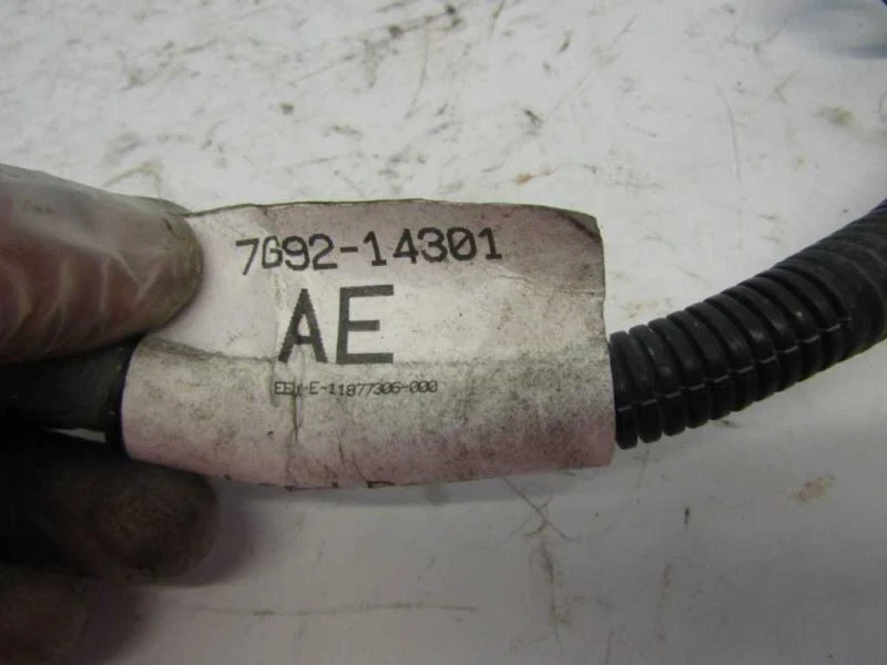 2008-2015 Land Rover LR2 battery ground negative wire cable terminal 7G9214301AE - Image 3 of 4
