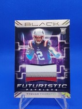 🔵 2022 Panini Black TYQUAN THORNTON Futuristic GOLD /10 RC Patch #FUT-TTH🔥