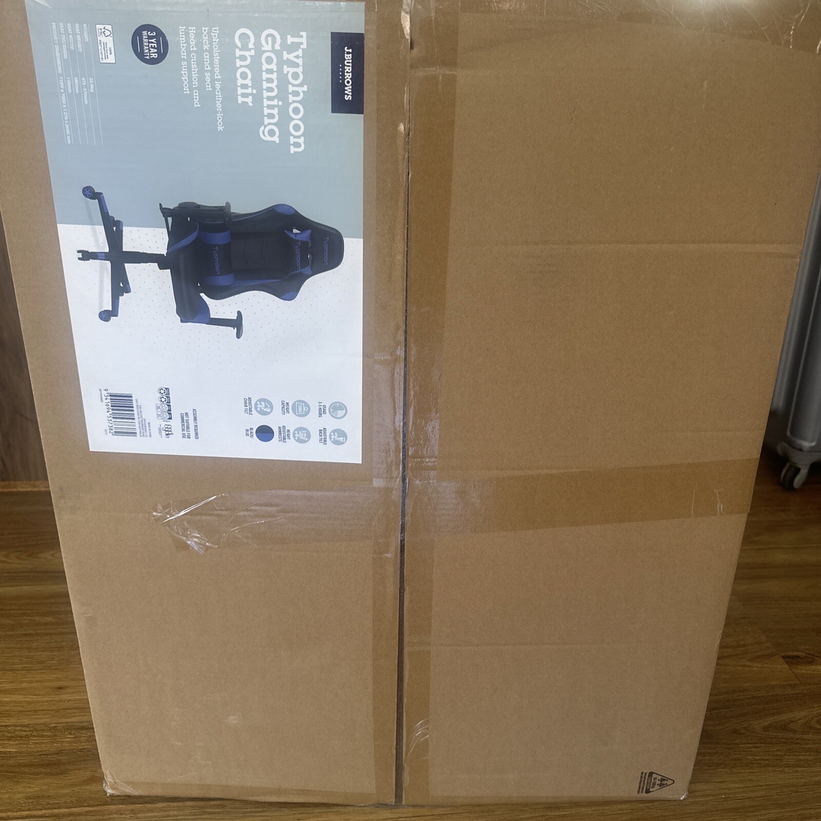 *BRAND NEW IN BOX* TYPHOON GAMING CHAIR Black/Blue eBay