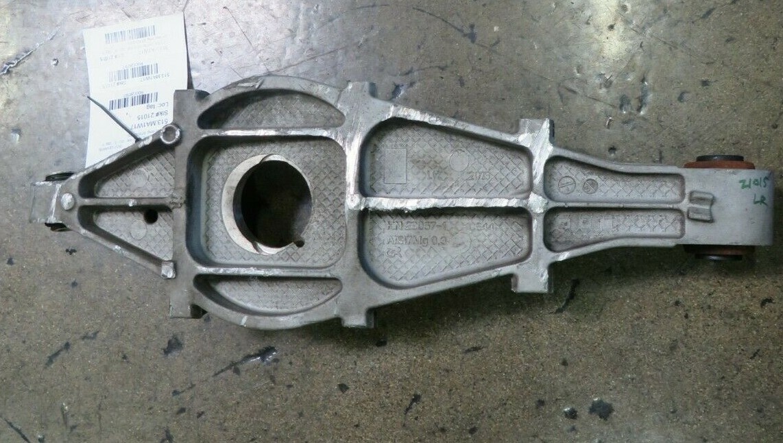 Maserati Levante, LH, Left, Rear Lower Control Arm, Used, P/N 670037293
