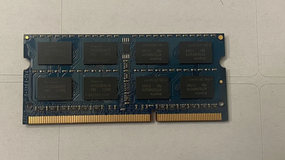 Kingston KFYHV1-HYC 4GB PC3-12800 DDR3-1600MHz non-ECC CL11 204P SoDimm Memory - Image 2 of 2