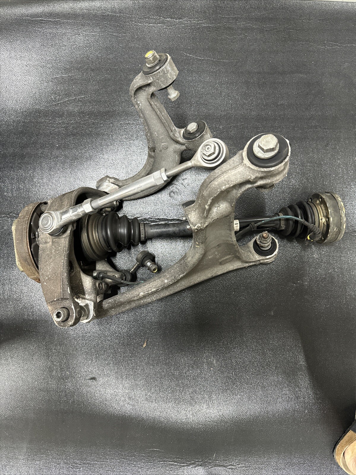 Maserati GranTurismo 2008 REAR+LEFT Steering knuckle