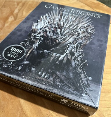 Dark Horse Deluxe Game of Thrones Iron Throne 1000pc Puzzle for